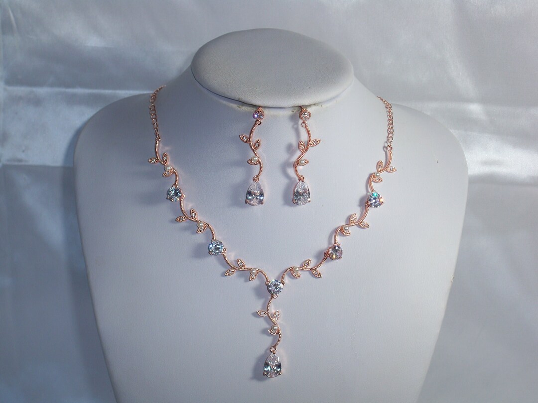 Rose Gold Tone Vineyard Necklace main image 0