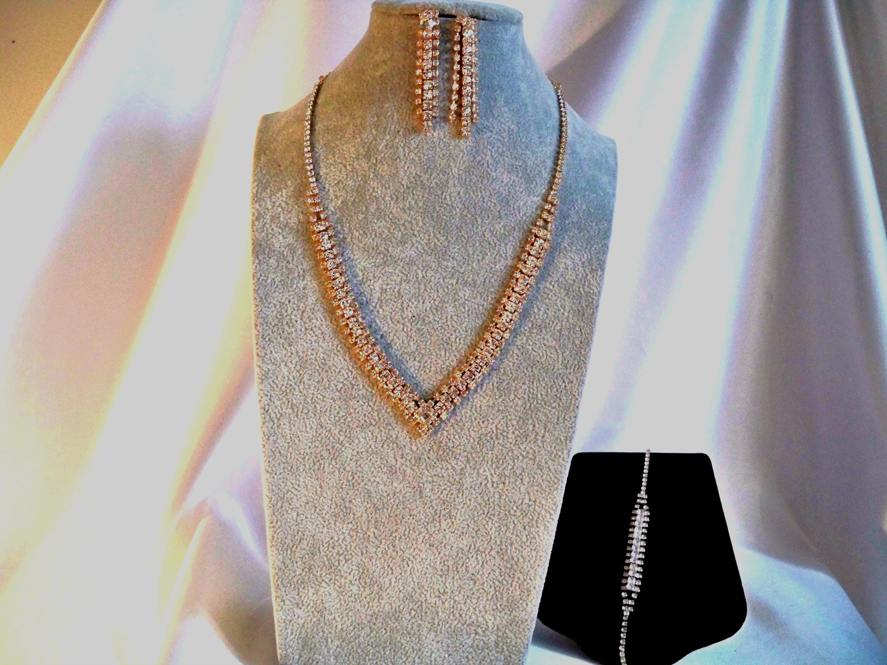 Formal Necklace for V Neck - Etsy