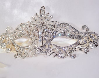 Sliver Rhinestone mask, crystal mask, bridal mask, wedding mask, masquerade mask, mardi gras mask, new years mask, costume party mask silver