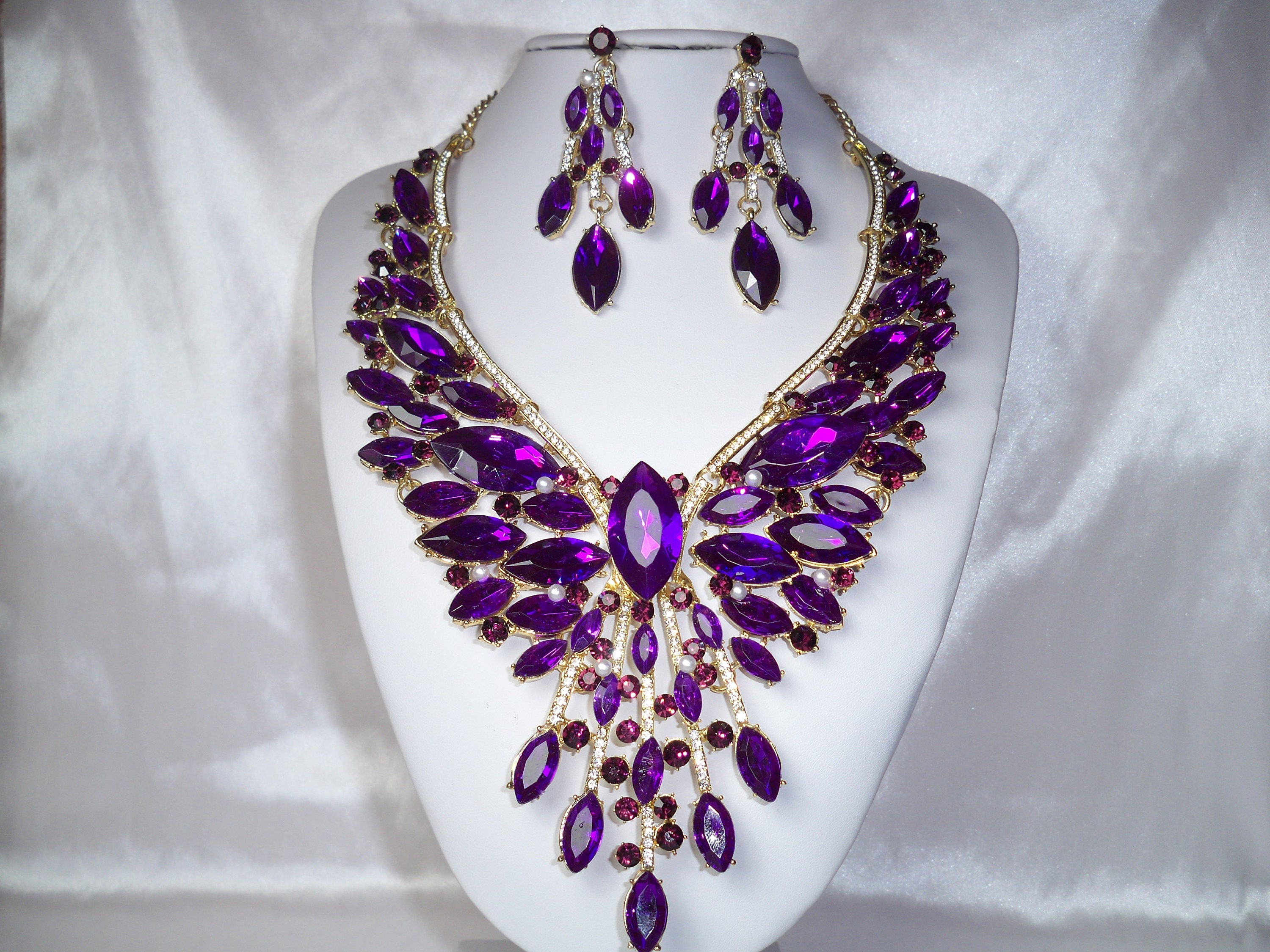 GwendoGo Luxury CZ Costume Necklace Earrings Set For Wedding Brides Gold Plated Jewelry, Adult Unisex, Size: One Size