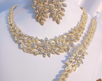 Gold rhinestone floral flower jewelry necklace set wedding bridal MOB prom homecoming Quinceanera formal evening drag queen necklace jewelry