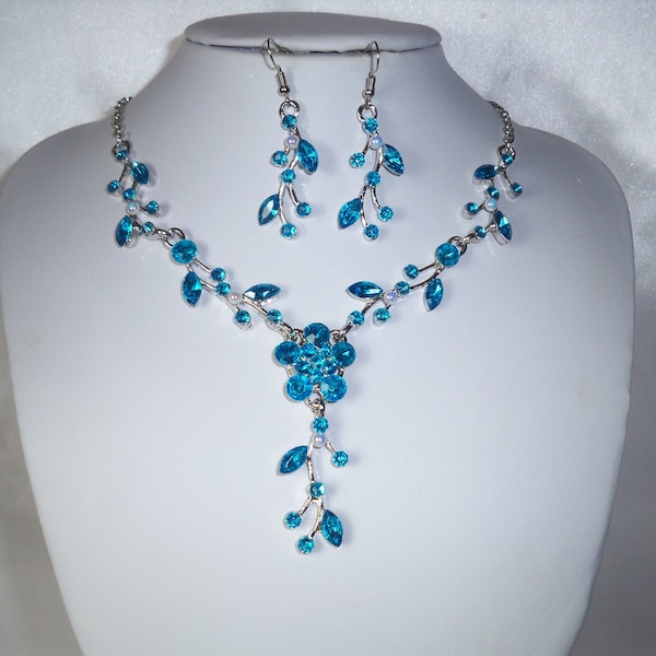 Aqua blue rhinestone necklace jewelry set,prom Quenceanera bridal party necklace,aqua necklace,girls ecklace,flower vine rhinestone necklace