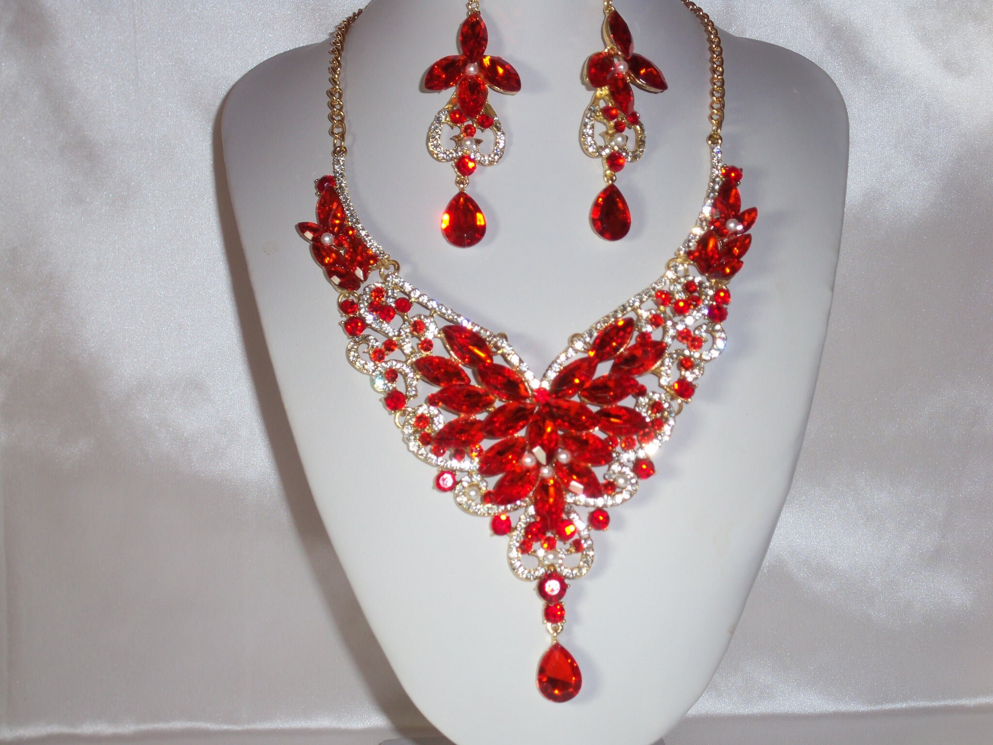 Red crystal jewellery sets discount