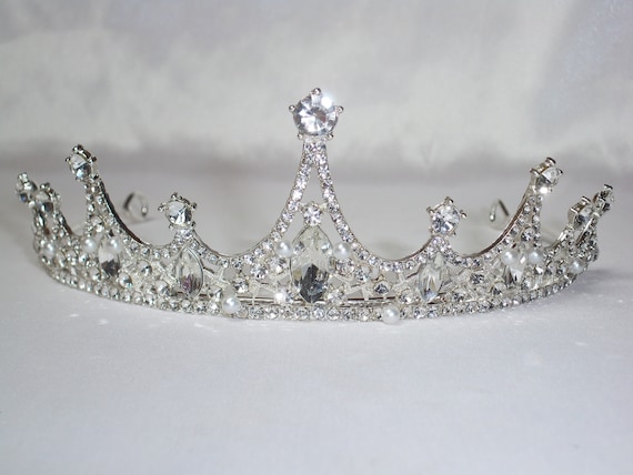 Rhinestone Tiara Crown: Bridal Headpiece, Prom Quinceanera  display picture 1