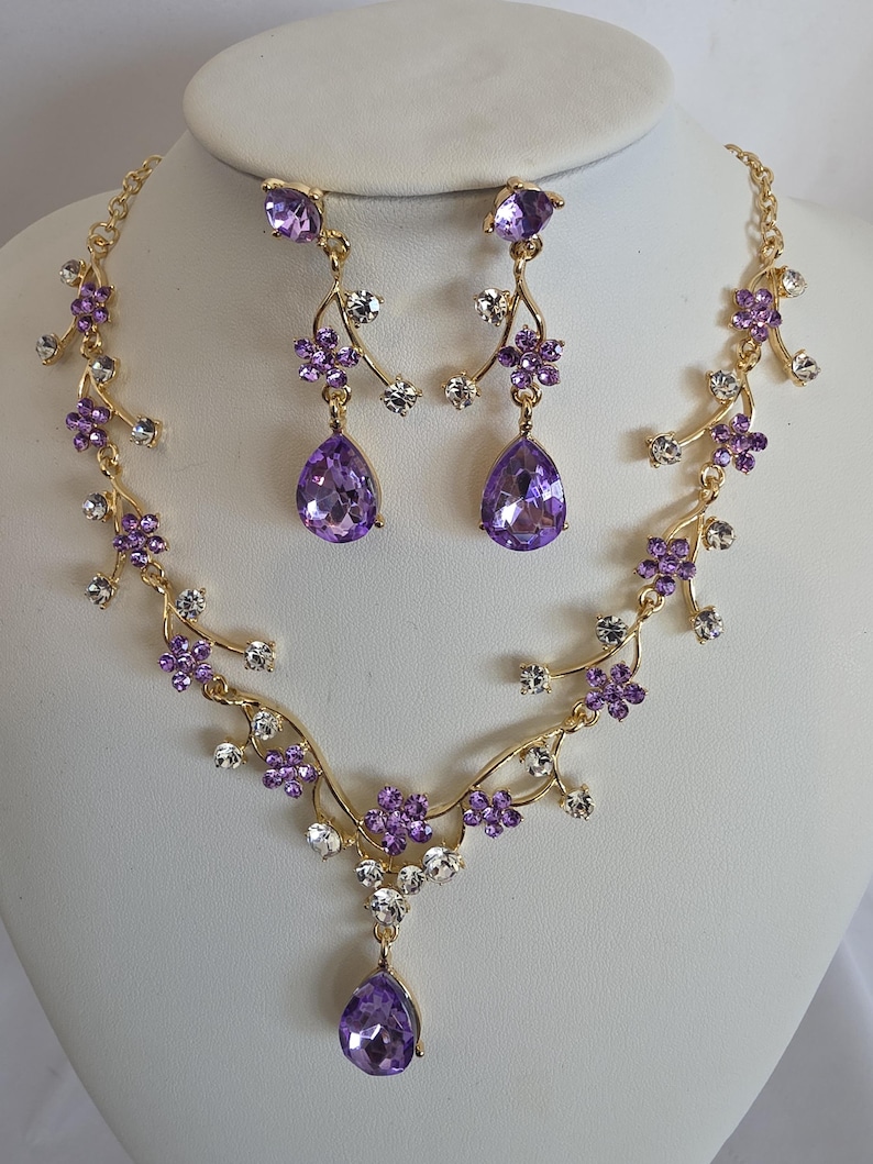 Purple special occasion fashion accessories - 