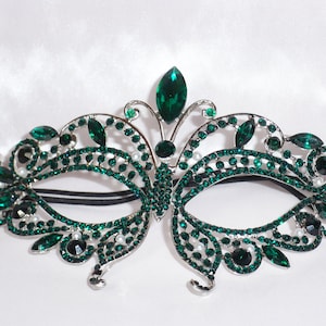 Green rhinestone mask, green mask, masquerade ball mask, costume ball mask, mardi gras mask, prom mask, bridal wedding mask, green crystal