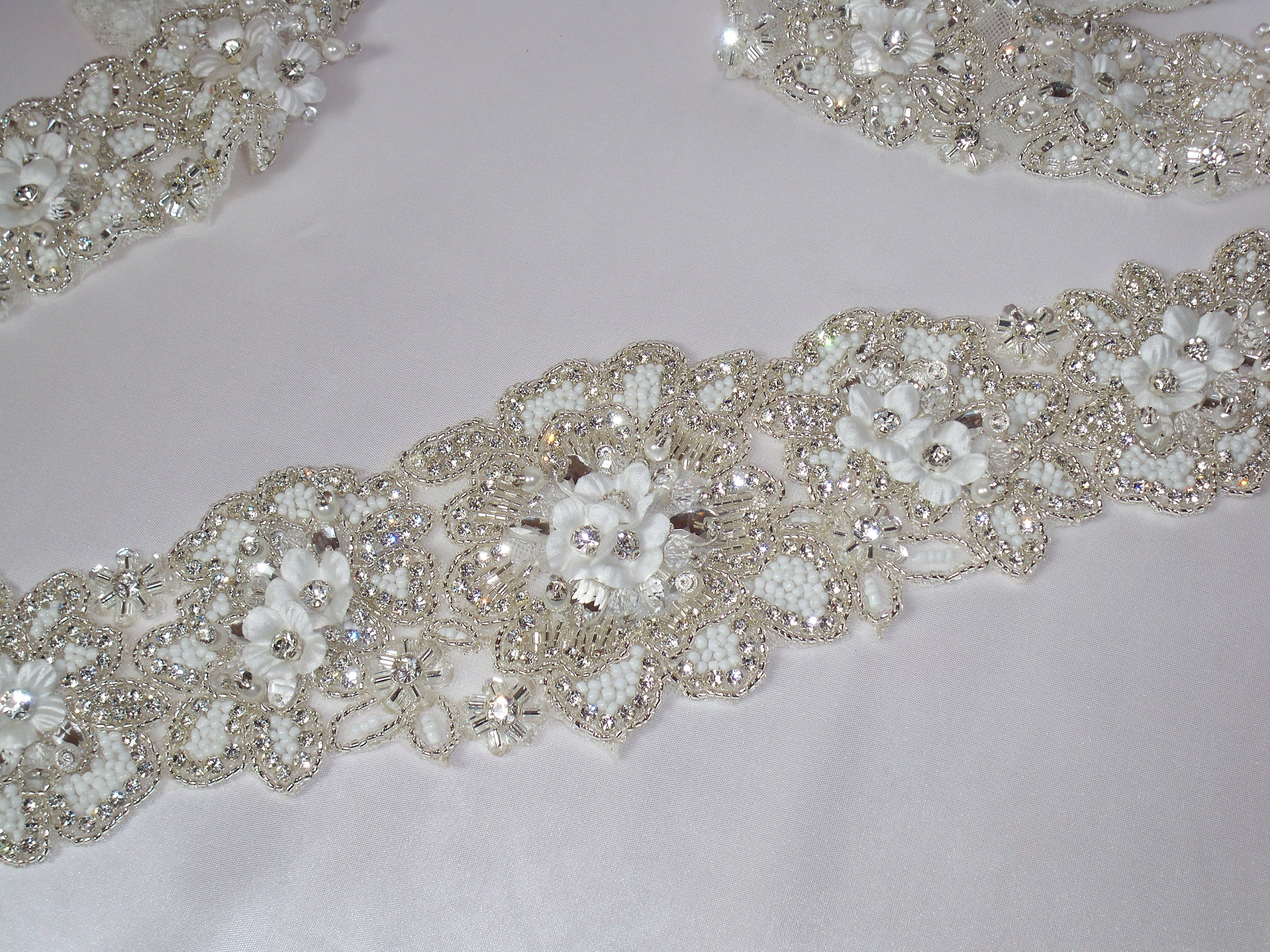 Beaded bridal belt, 49\