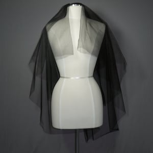2 tier black cut edge veil, Black 2 Tier Elbow Legnth Bridal Wedding Goth Gothic Costume Veil With Comb Renaissance Mourning Wedding Veil