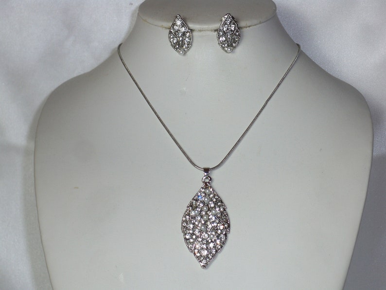 rhinestone necklace set bridal necklace set bridesmaid necklace set Silver rhinestone necklace set wedding necklace,Quenceanera prom set