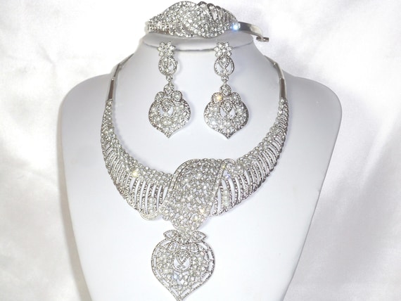 Rhinestone Pearl Bridal Necklace Set: Wedding Jewelry