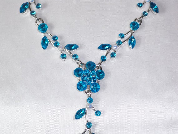 Vintage Blue Rhinestone Necklace / Blue Rhinestone Prong Necklace /  Something Blue Necklace / Vintage Rhinestone Choker / Rhinestone Choker -  Etsy