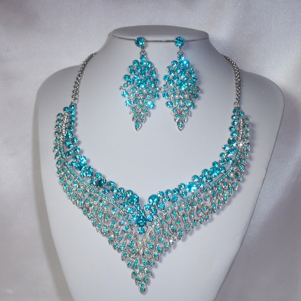 Aqua rhinestone necklace set, blue necklace, prom necklace, pageant Quenceanera necklace, wedding jewelry, drag queen necklace, bridal set