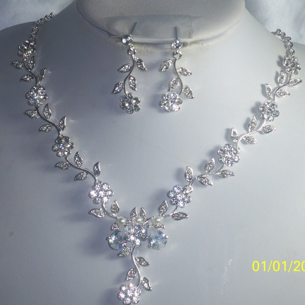 Silver floral vine rhinestone necklace set, bridal wedding MOB bridesmaid necklace, prom party formal pageant necklace, gift necklace set
