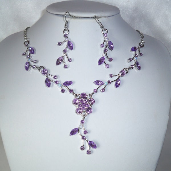 Purple rhinestone necklace jewelry set, prom Quenceanera bridal party necklace, necklace, girls necklace, flower vine rhinestone necklace