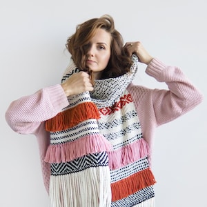 Colorful boho chunky handwoven scarf, boho style, soft shawl, winter boho wrap, alpaca wool, twill, fringe image 1