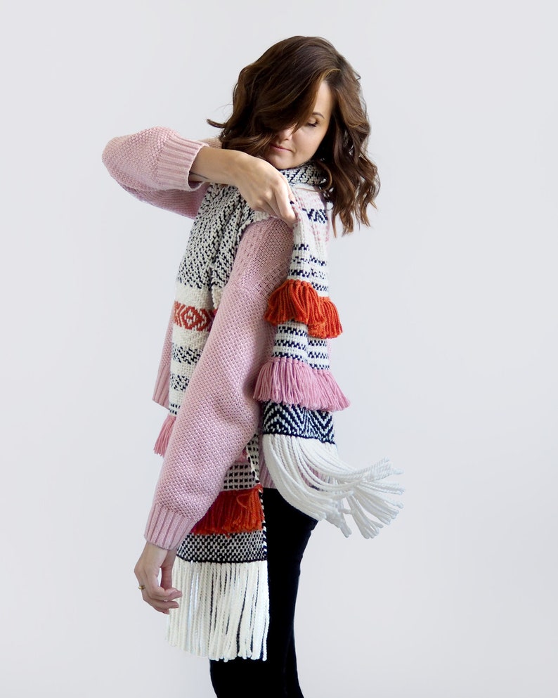 Colorful boho chunky handwoven scarf, boho style, soft shawl, winter boho wrap, alpaca wool, twill, fringe image 2