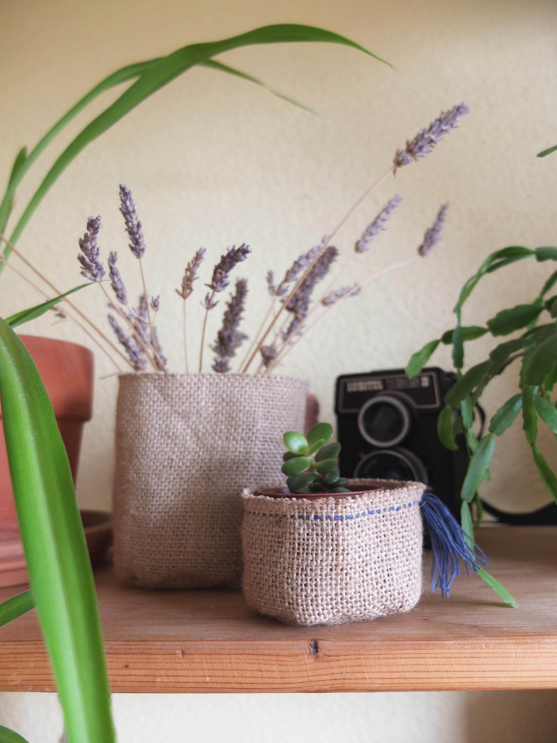 Jute pot holder / Burlap planter / Storage basket / Medium Etsy