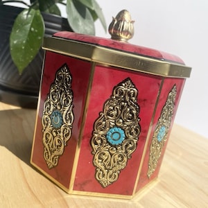 Vintage Tin Embossed Retro Lidded Biscuit Tea Tin Canister England Blue Bird Confection Gold Accent Confectionery Ornate Decor Turquoise