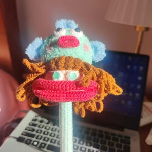 Porte-stylo au crochet fait main - Un cadeau de bureau original et adorable pour le professeur Ensembles de stylos au crochet Cadeaux pour enfants Cadeaux de fête