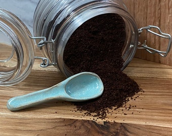 Ceramic spoon / scoop