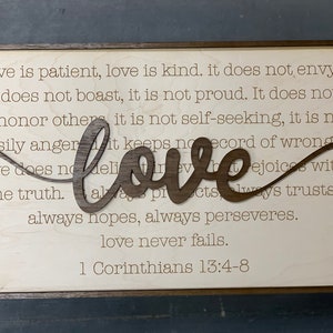 L'amore è paziente, l'amore è gentile. File digitale SVG della Prima Lettera ai Corinzi. GLOWFORGE Laser Ready.