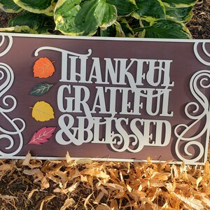 Dankbare dankbare gesegnete SVG Laser Glowforge Ready Datei Thanksgiving Dekor Herbst Herbst Zeichen Geschenke für das Haus Veranda Schild