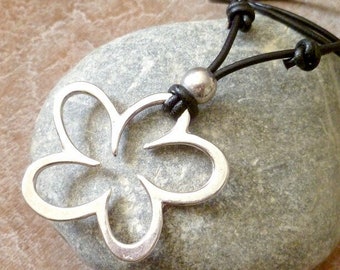 Leather necklace adjustable ~ XL flower ~ large flower ~ antique silver ~ leather jewelry