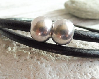 Leather necklace *4 ~ spherical magnets ~ silver plated ~ Zamak ~ magnetic clasp ~ unisex ~ leather jewelry