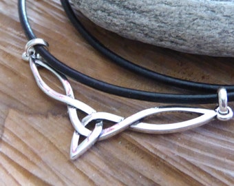 Leather chain *2 ~ delicate Celtic knot ~ high gloss silver ~ unisex ~ leather jewelry