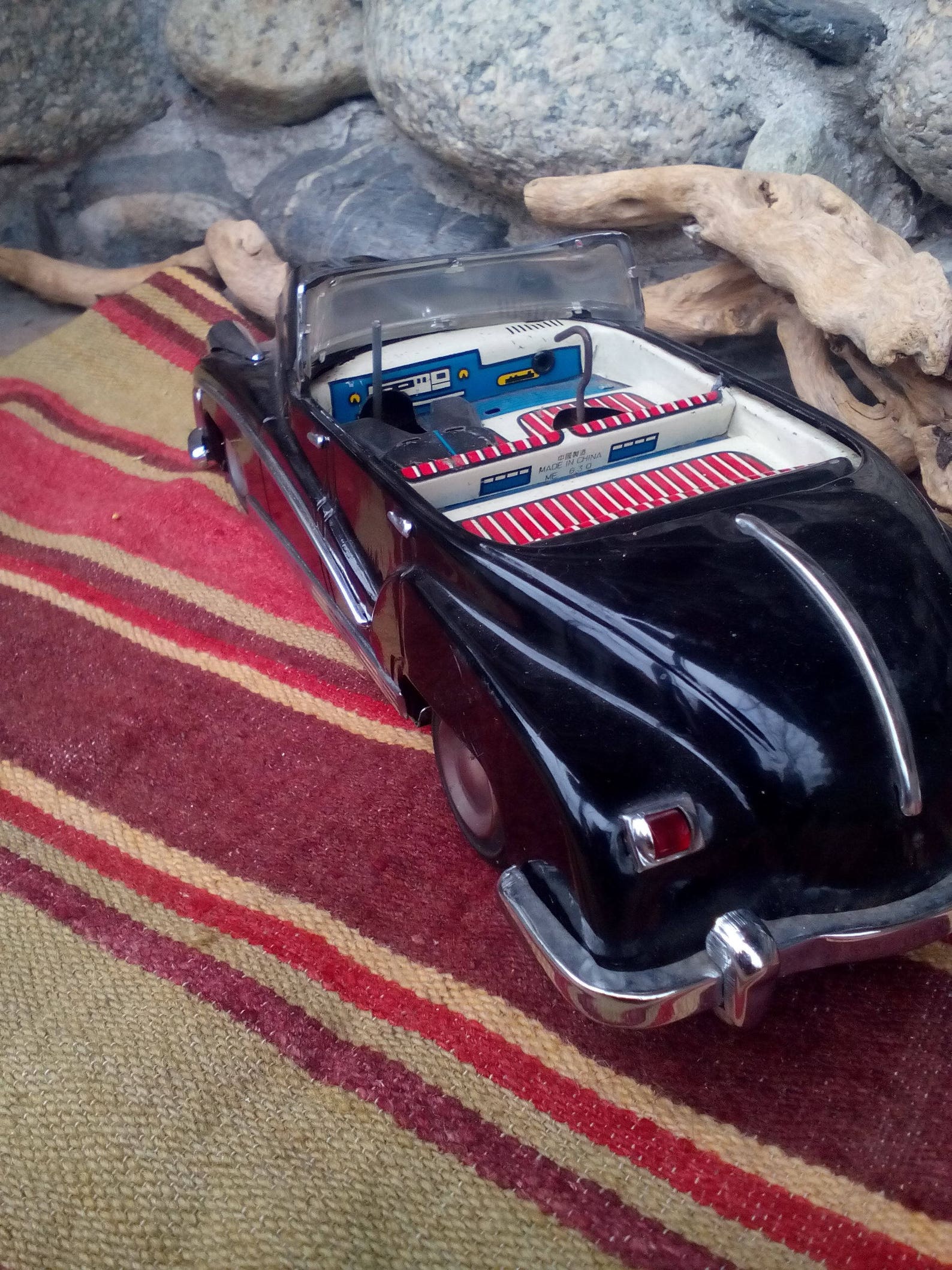 Old Metal Model Car Metal Car Toy Мechanical Metal Toy With Batteries