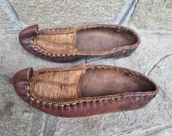 Antique shoes leather mocassins - Rare collectible mocassins - Handmade old mocassins - Historical natural leather shoes