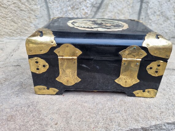 Old box from bakelitte with brass for jewels \ Un… - image 6