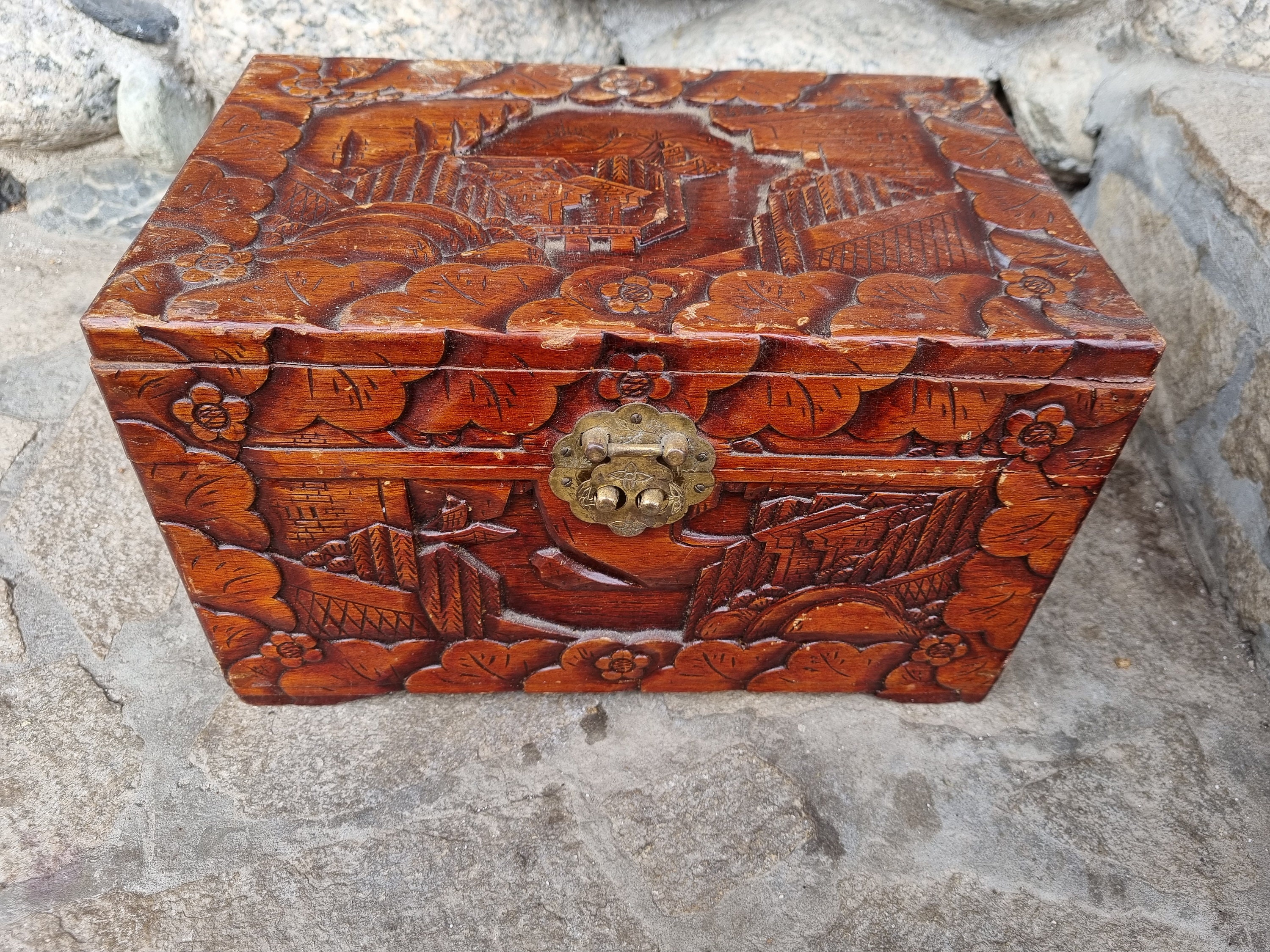 円高還元 Hand Carved Wood Old - Box Wooden Vintage - Box Big Wooden 置物