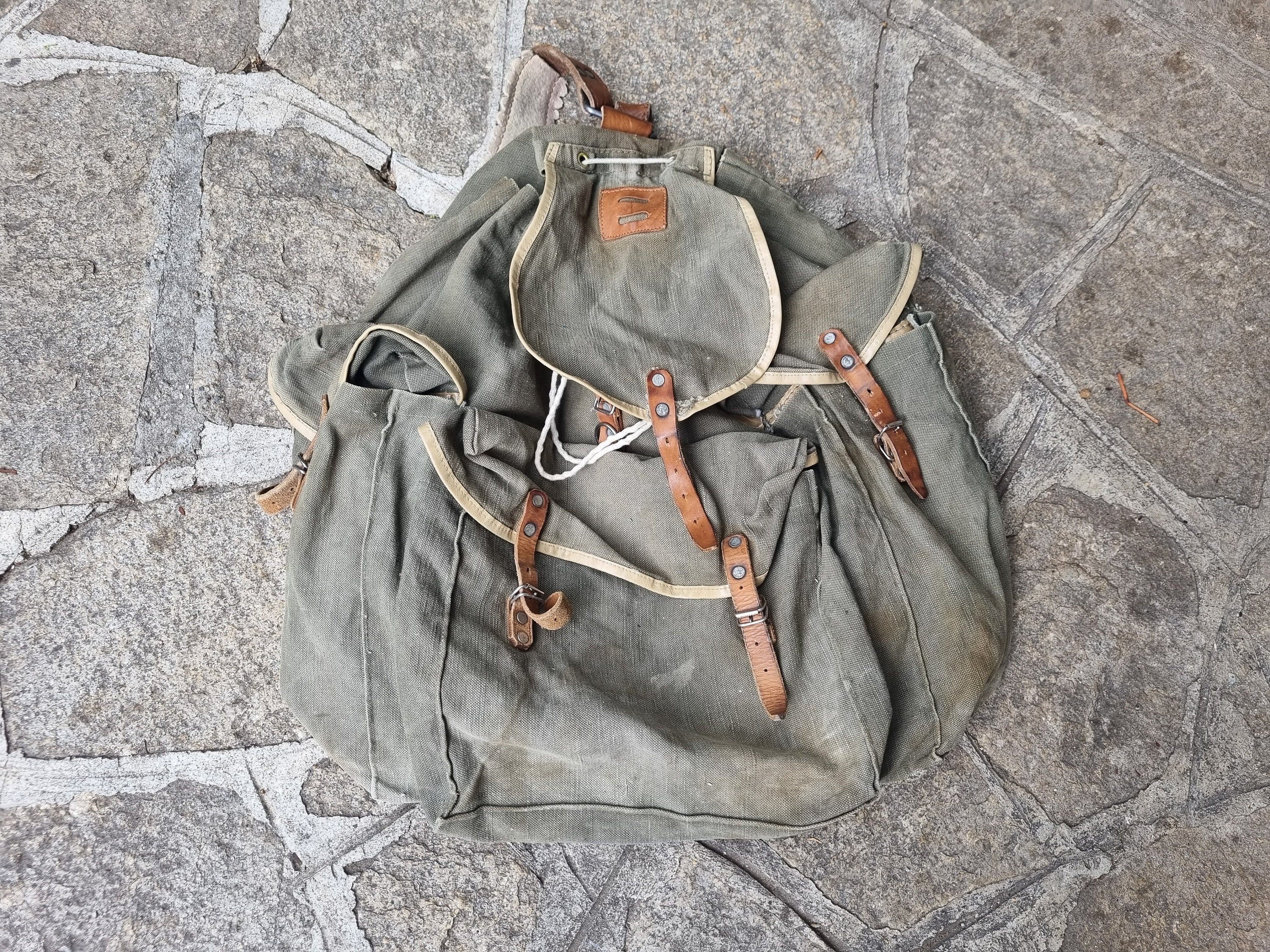 vintage army backpack - Antares Furnishings