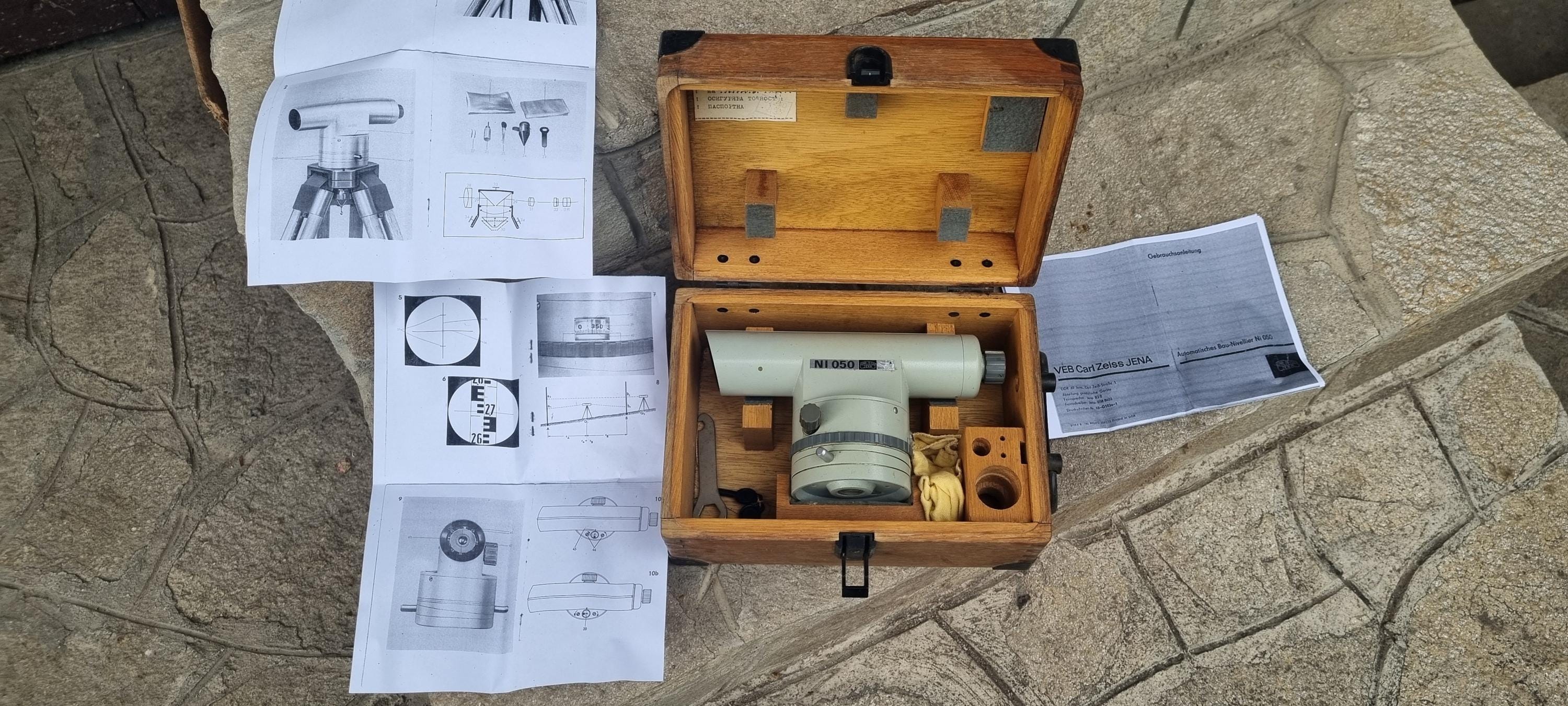 Vintage Theodolite Carl Zeiss Jena NI050 - Theodolite Vintage Theodolite Carl Zeiss Jena NI050 - Theodolite