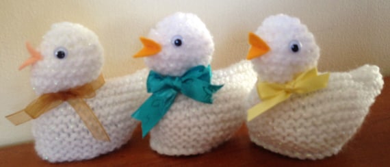 PDF download easy garter stitch DK knitting pattern  Easter chick chocolate creme egg cover
