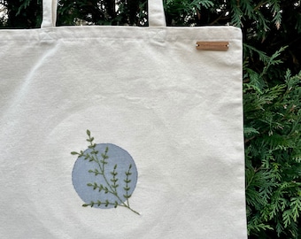 リーフ刺繍トートバッグ｜ハンドメイドキャンバスショッパー