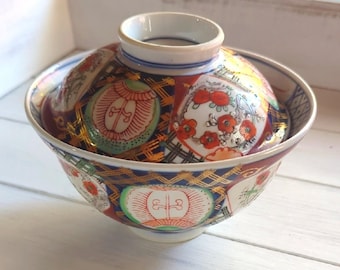 Japanese Covered Dunburi Bowl Arita Ware Hand Painted Imari Porcelain Set  of 4