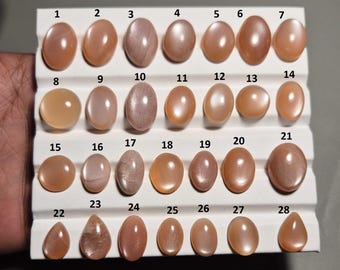 SCONTO DEL 75% su cabochon liscio lucidato in pietra di luna rosa, pietra di luna rosa naturale, gioielli in pietra di luna rosa, pietra preziosa in pietra di luna rosa, prezzo basso n. 415
