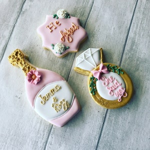 ENGAGEMENT Biscuit Gift gifts for couple, Personalised Engagement biscuits for Just Engaged , Engagement Presents zdjęcie 3