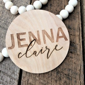 Personalized Baby Name Announcement Sign, Round Wood Name Sign, Baby Name Plaque for Hospital, Nursery Decor, Newborn Photo Sign