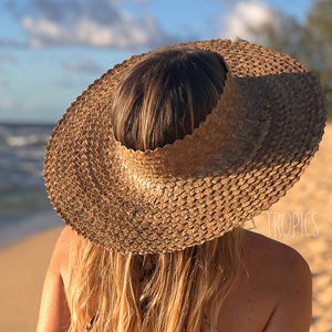 Chapeau sans couronne style « Bali » à bord large, TP, petit, moyen, grand chapeau en feuille de palmier//chapeau de paille//chapeau unisexe tissé