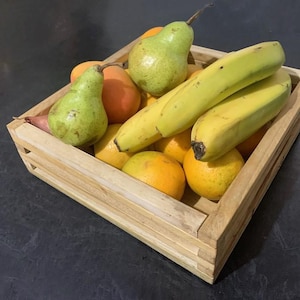 Wooden fruit tray/crate