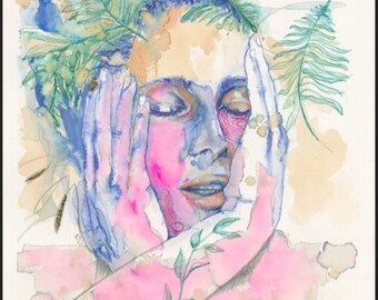 Puede incluir: Pintura a la acuarela de un rostro con los ojos cerrados, las manos en la cara y elementos botánicos. El rostro está pintado con tonos azules, rosas y melocotón. Hojas verdes en forma de helecho y acentos dorados en el fondo.