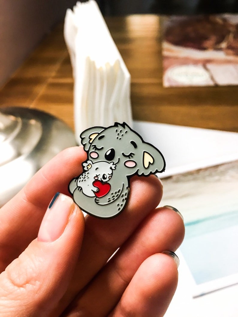 Koala enamel pin, Gift for mother or daughter, Mama bear pin, Mommy&Me kawaii brooch, Mom badge, Mothers love pin, Hug pin, Collar pin image 5