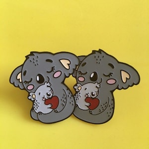 Koala enamel pin, Gift for mother or daughter, Mama bear pin, Mommy&Me kawaii brooch, Mom badge, Mothers love pin, Hug pin, Collar pin image 3