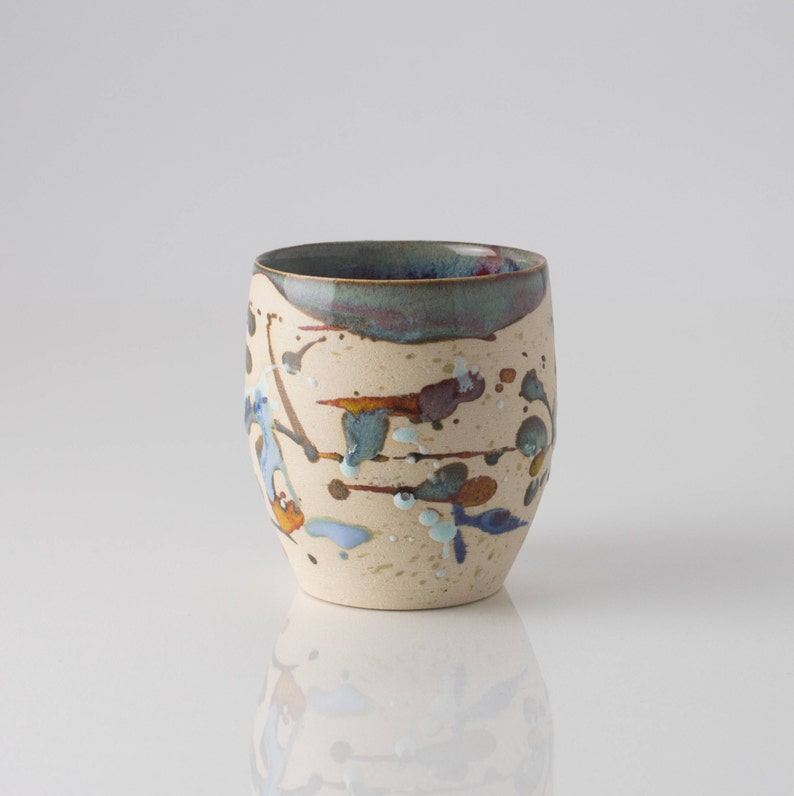 Small abstract stoneware pot Vasetto in gres con decori astratti