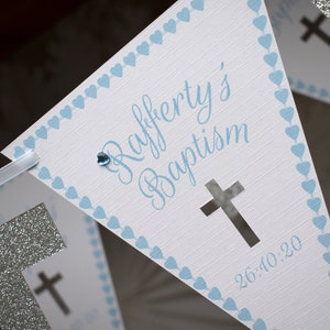 Estamenha de batismo - cartão de batismo feito à mão azul bebê personalizado sob medida - presente personalizado - decoração contemporânea de qualidade