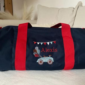 Personalisierte Reisetasche, marineblau und rot, Sporttasche, personalisierter Koffer