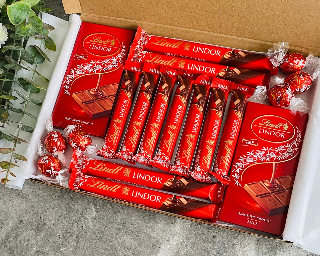 Personalised Lindt Lindor Chocolate Hamper Gift Box Birthday Christmas ...
